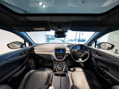 صورة مصغرة 2 لـ 2024 Aston Martin DBX