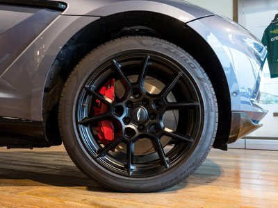 صورة مصغرة 9 لـ 2024 Aston Martin DBX