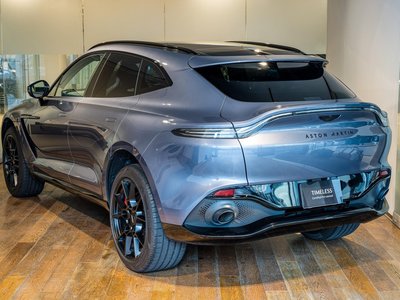 صورة مصغرة 3 لـ 2024 Aston Martin DBX