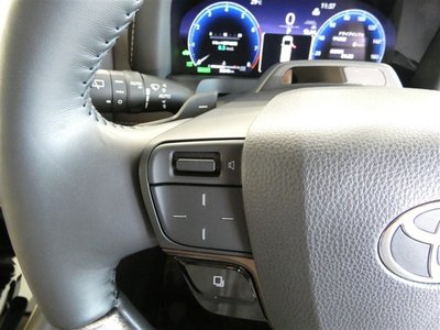2023 Toyota ALPHARD — фото 15