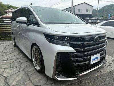 2024 Toyota VELLFIRE — фото 8