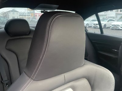2015 BMW M3 SEDAN thumbnail 33