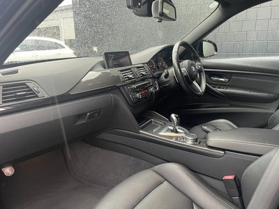 2015 BMW M3 SEDAN thumbnail 36