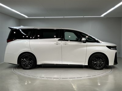 صورة 3 لـ 2023 Toyota VELLFIRE