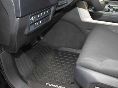 صورة 15 لـ 2024 Toyota TUNDRA