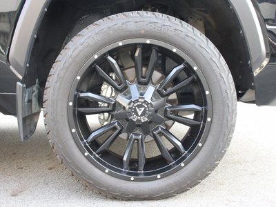 صورة 11 لـ 2024 Toyota TUNDRA