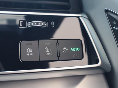 صورة مصغرة 73 لـ 2024 AUDI Q8