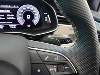 صورة مصغرة 86 لـ 2024 AUDI Q8