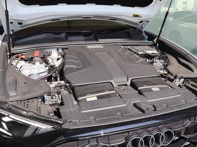 صورة مصغرة 139 لـ 2024 AUDI Q8