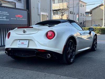 صورة 6 لـ 2016 ALFA Romeo 4C SPIDER