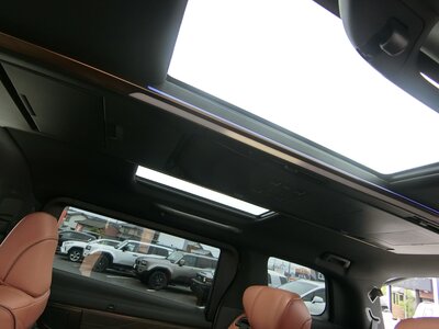 2023 Toyota VELLFIRE photo 14