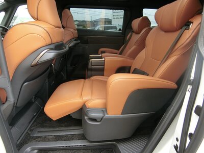 2023 Toyota VELLFIRE photo 15