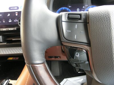 2023 Toyota VELLFIRE photo 38