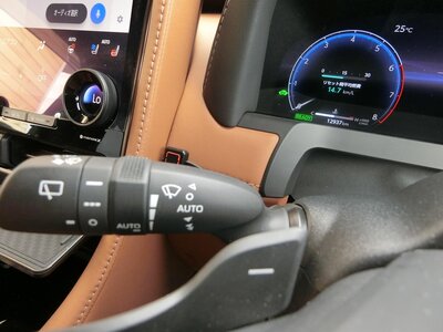 2023 Toyota VELLFIRE photo 40