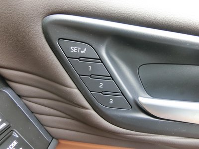 2023 Toyota VELLFIRE photo 24