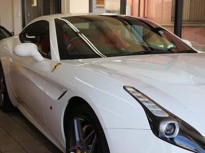 2015 Ferrari CALIFORNIA T — фото 12