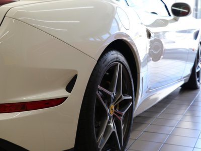 2015 Ferrari CALIFORNIA T — фото 15