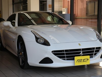 2015 Ferrari CALIFORNIA T — фото 1