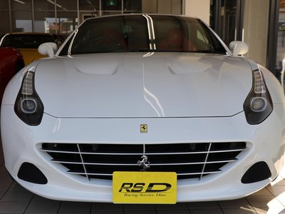2015 Ferrari CALIFORNIA T — фото 2