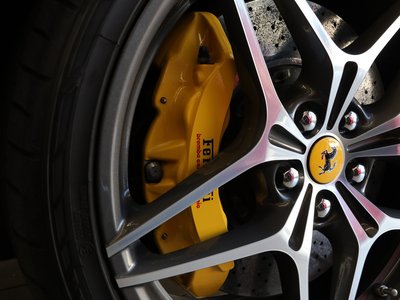 2015 Ferrari CALIFORNIA T — фото 11