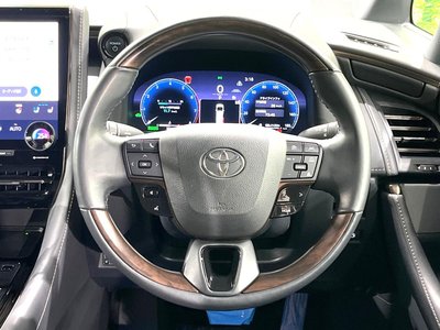 2023 Toyota ALPHARD — фото 13