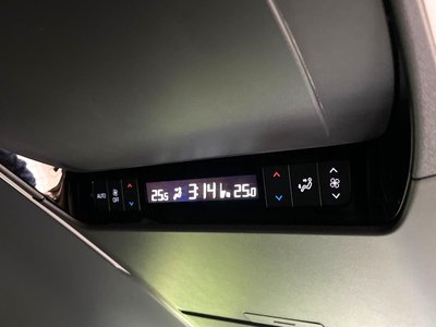 2023 Toyota ALPHARD — фото 43