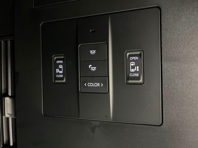 2023 Toyota ALPHARD — фото 42