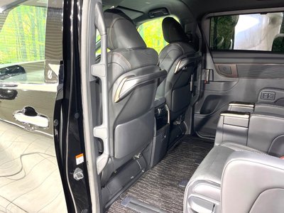 2023 Toyota ALPHARD — фото 47