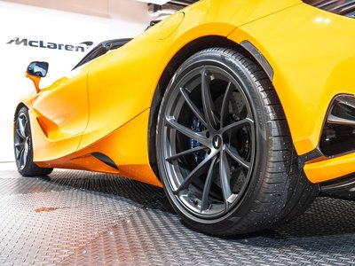 2025 Mclaren 750S SPIDER thumbnail 22