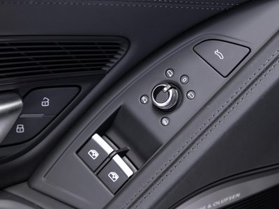2019 AUDI R8 thumbnail 73