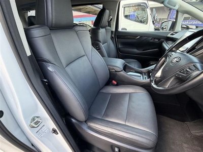 2022 Toyota ALPHARD — фото 32