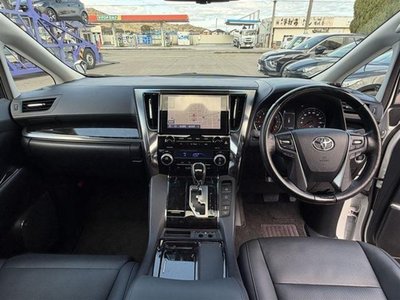 2022 Toyota ALPHARD — фото 15
