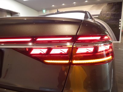 2025 AUDI S8 — миниатюра 159