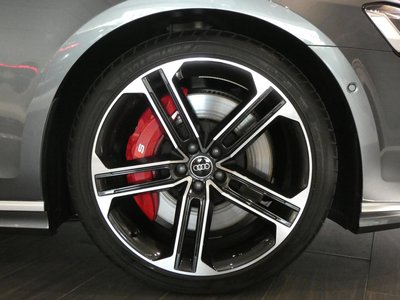 2025 AUDI S8 — миниатюра 189