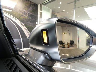 2025 AUDI S8 — миниатюра 153