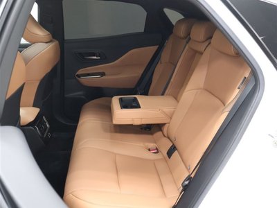 2023 Toyota CROWN SPORT 照片 24
