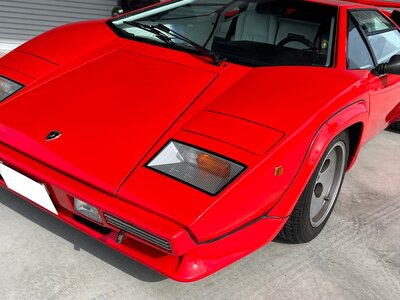 صورة 9 لـ 1987 Lamborghini COUNTACH