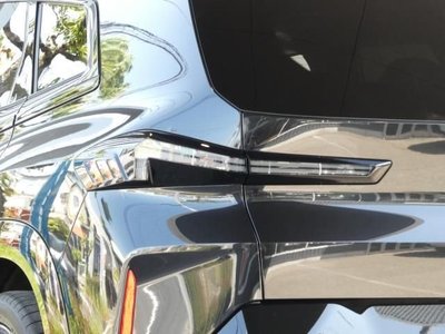 صورة مصغرة 4 لـ 2023 BMW XM