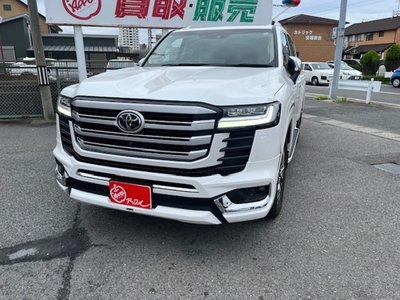 2024 Toyota LAND CRUISER 300 — миниатюра 6
