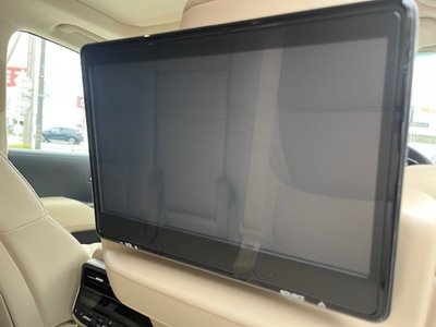 2024 Toyota LAND CRUISER 300 — миниатюра 54