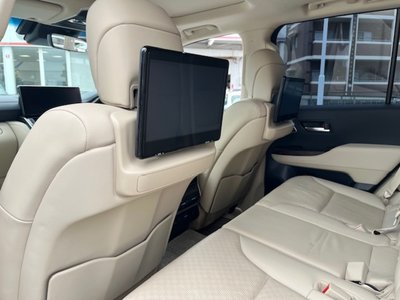 2024 Toyota LAND CRUISER 300 — миниатюра 49