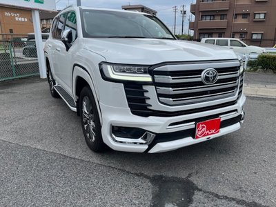 2024 Toyota LAND CRUISER 300 — миниатюра 7