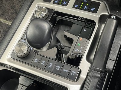 2016 Toyota LAND CRUISER 200 — фото 42
