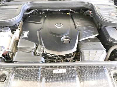 2021 Mercedes-BENZ GLS thumbnail 32