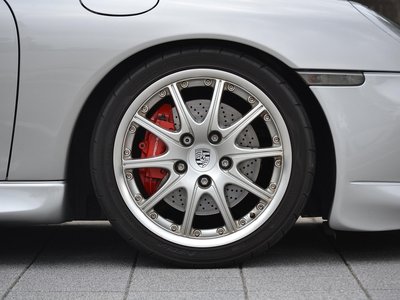 2001 Porsche 911 — миниатюра 21