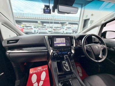 2023 Toyota ALPHARD — фото 40