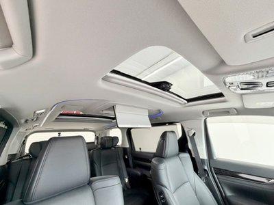 2023 Toyota ALPHARD — фото 20