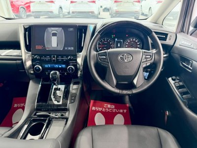 2023 Toyota ALPHARD — фото 2