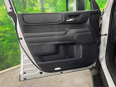 2025 Toyota LAND CRUISER 250 thumbnail 46