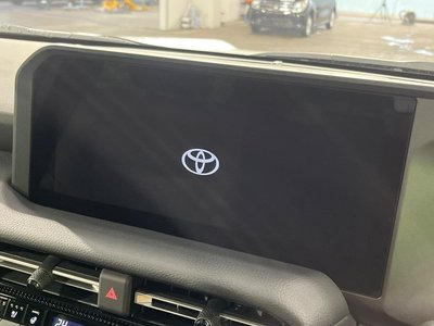 2025 Toyota LAND CRUISER 250 thumbnail 26